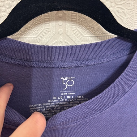Walt Disney World 50th Spirit Jersey Glitter Lilac Spirit Jersey Size L - Picture 3 of 8